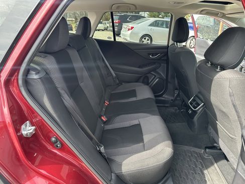 Used 2024 Subaru Outback Premium image 18