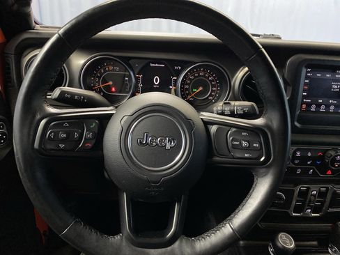 Certified 2018 Jeep Wrangler Unlimited Sport S image 19