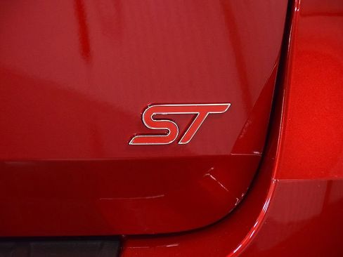 New 2026 Ford Explorer ST image 12