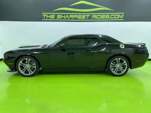 Used 2021 Dodge Challenger R/T RWD image 6