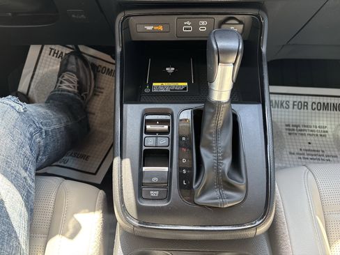 Used 2024 Honda CR-V EX-L image 36