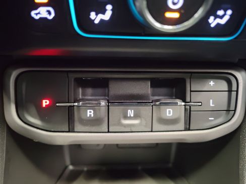 Used 2023 GMC Acadia AT4 w/ Technology Package image 25