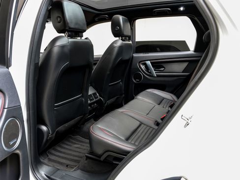 Used 2023 Land Rover Discovery Sport S R-Dynamic image 40