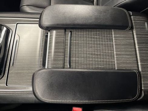 Used 2024 Jeep Wagoneer L Series II w/ Flexible Seating Group image 52