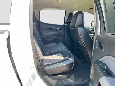 Used 2022 Chevrolet Colorado Z71 image 24