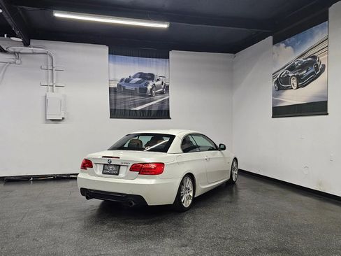 Used 2013 BMW 335i 335i Convertible 2D image 26