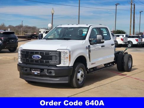 New 2026 Ford F350 XL image 3