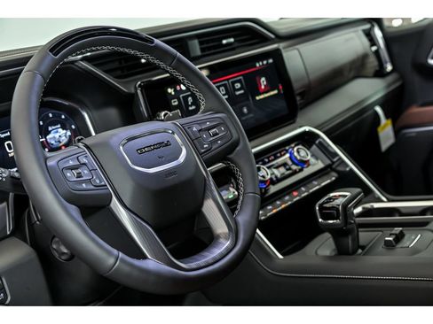 New 2026 GMC Sierra 1500 Denali Ultimate w/ LPO, Black Badging Package AWD/4WD image 14