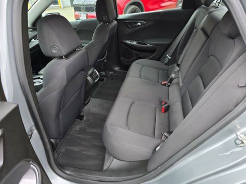 Used 2023 Chevrolet Malibu LT FWD image 15