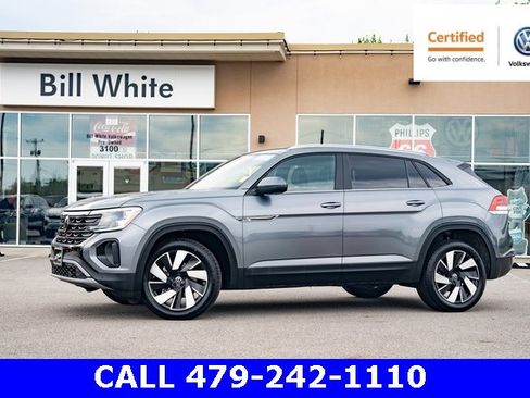 Certified 2024 Volkswagen Atlas Cross Sport SE image 1
