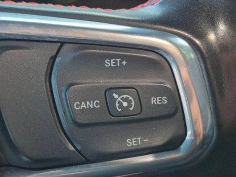 Used 2021 Jeep Gladiator Rubicon AWD/4WD image 14