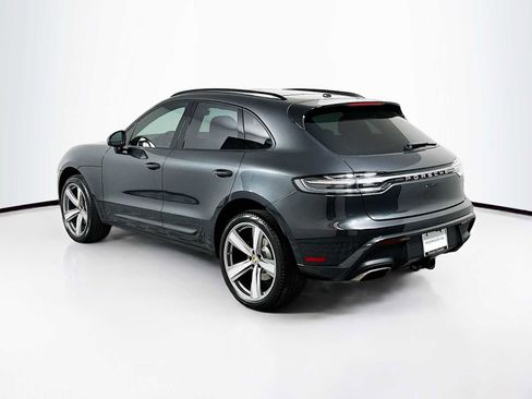 Used 2026 Porsche Macan image 3