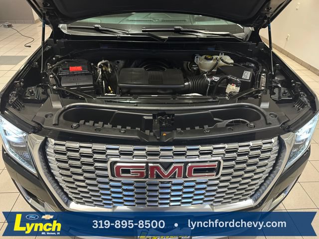 Used 2021 GMC Yukon Denali w/ Denali Premium Package AWD/4WD image 35