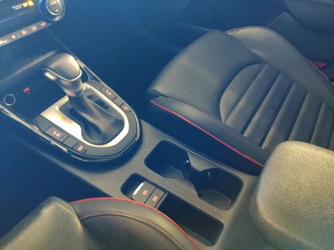 Used 2022 Kia Forte GT w/ GT2 Package FWD image 26
