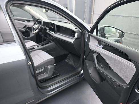 Used 2026 Volkswagen Tiguan S AWD/4WD image 44