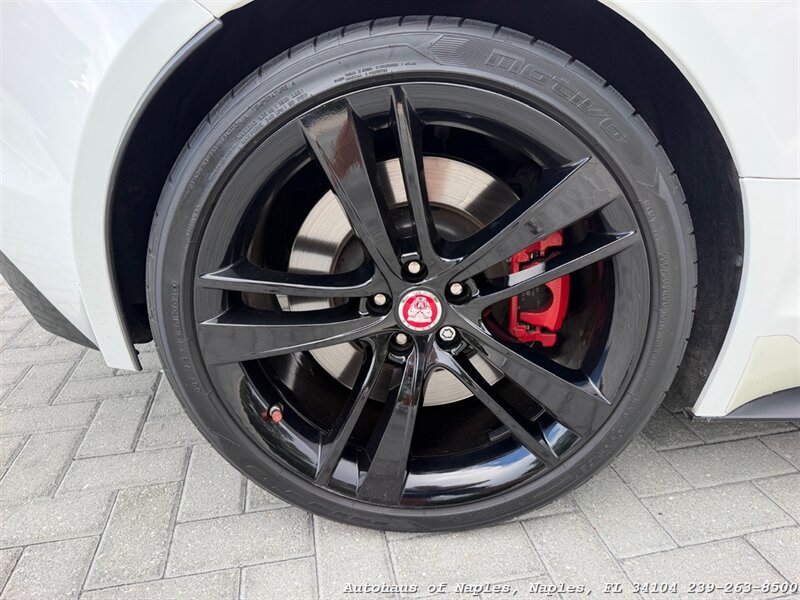 Used 2014 Jaguar F-TYPE S RWD image 22