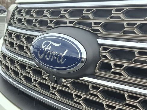 Certified 2023 Ford Explorer King Ranch w/ Technology Package image 28