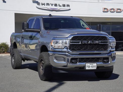 Certified 2020 RAM 2500 Tradesman image 2