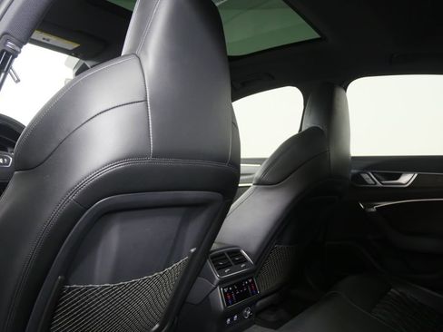 Used 2020 Audi S6 Premium Plus w/ S Sport Package image 15