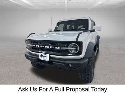 New 2025 Ford Bronco Outer Banks w/ Sasquatch Package