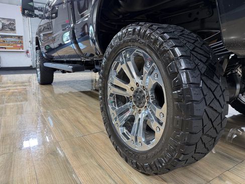 Used 2015 Ford F350 Lariat w/ Lariat Ultimate Package AWD/4WD image 10