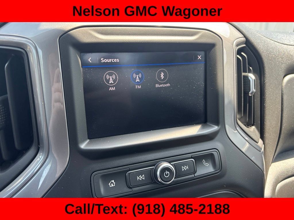 Used 2021 GMC Sierra 3500 4x4 Regular Cab w/ Convenience Package image 21