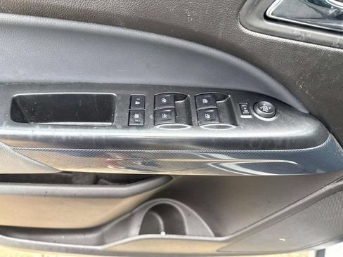 Used 2016 Chevrolet Colorado Z71 AWD/4WD image 25