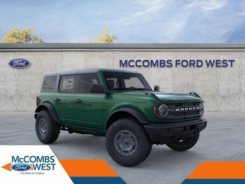 New 2025 Ford Bronco Base w/ Sasquatch Package image 1