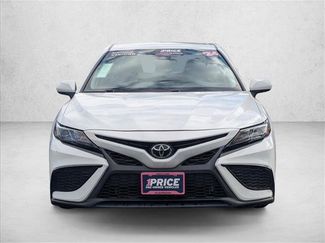 Used 2024 Toyota Camry SE video 2