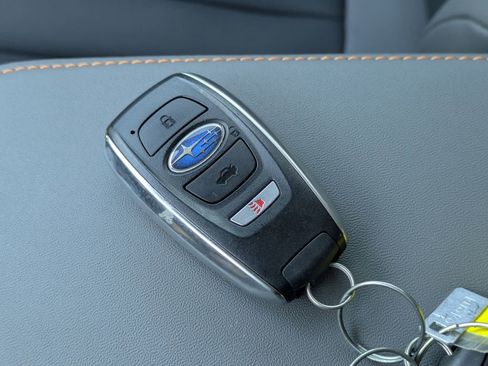 Certified 2025 Subaru Crosstrek 2.5i Limited w/ Popular Package #3A AWD/4WD image 30