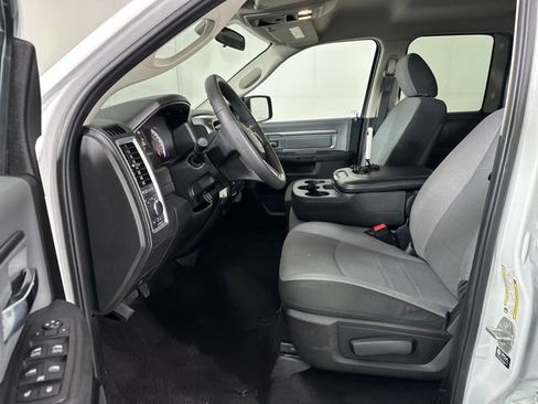 Used 2024 RAM 1500 Classic SLT image 11