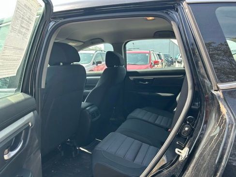 Used 2019 Honda CR-V LX image 11
