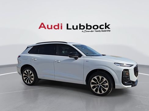 New 2026 Audi Q3 quattro 2.0T AWD/4WD image 9