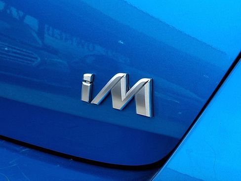 Used 2018 Toyota Corolla iM w/ Carpet Mat Package (TMS) image 31