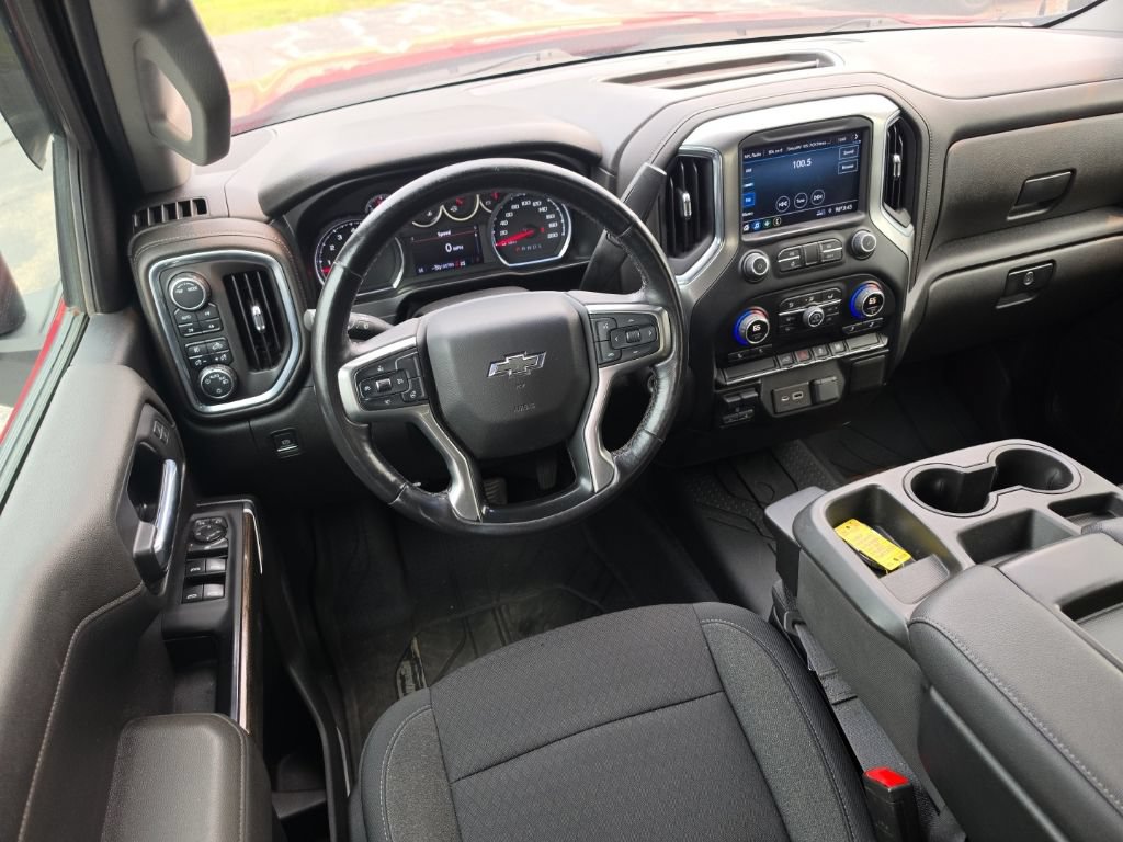 Used 2021 Chevrolet Silverado 1500 RST w/ Max Trailering Package AWD/4WD image 8