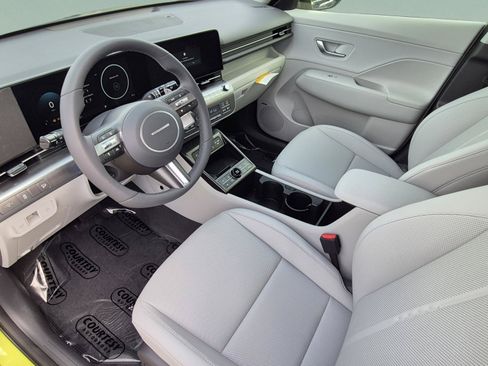 New 2026 Hyundai Kona Limited FWD image 18
