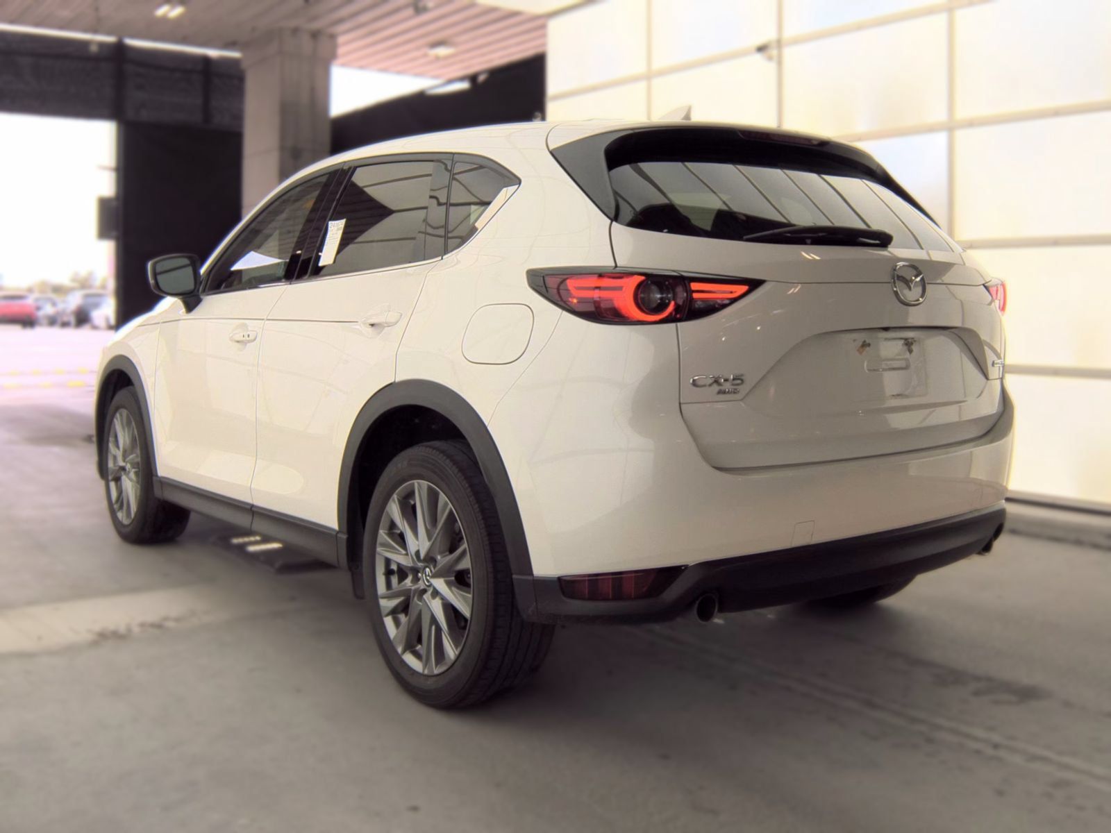 Used 2021 MAZDA CX-5 Grand Touring w/ GT Premium Package AWD/4WD image 2