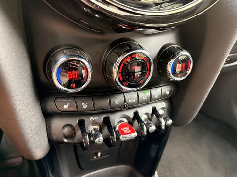 Used 2024 MINI Cooper S image 17