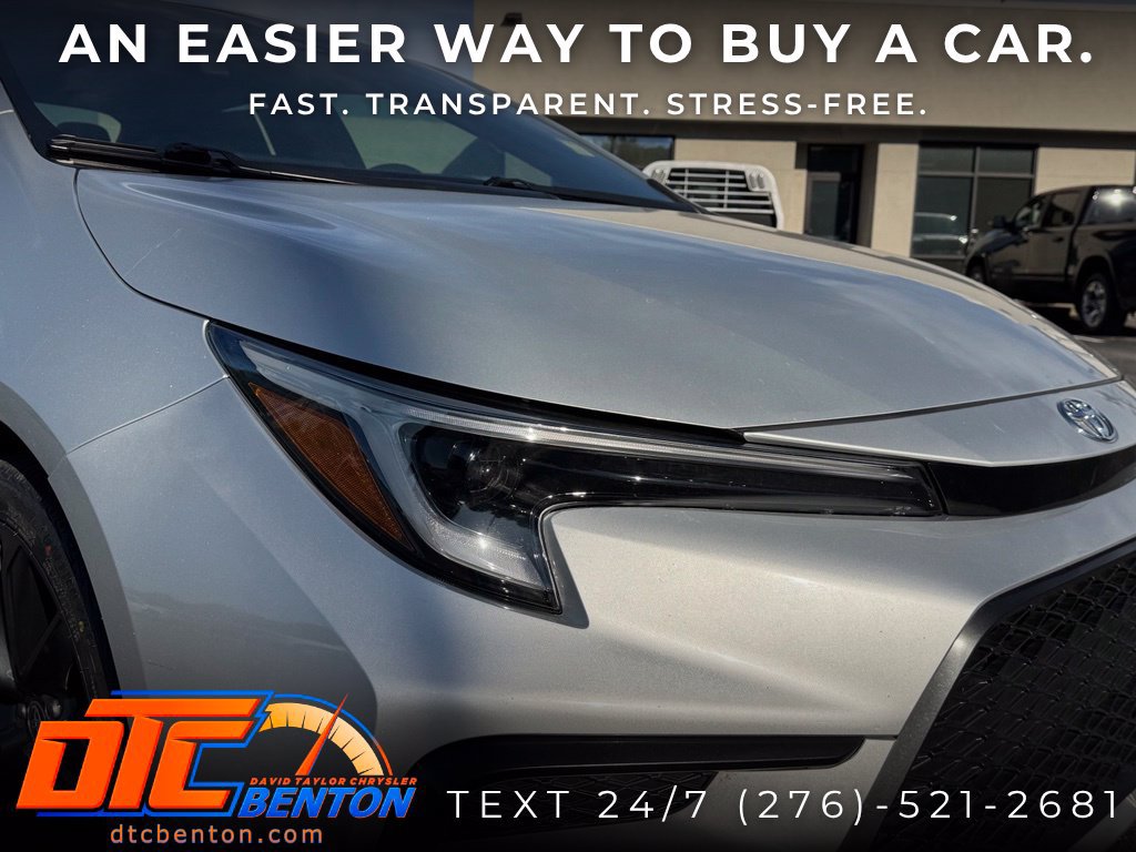 Used 2023 Toyota Corolla SE FWD image 9