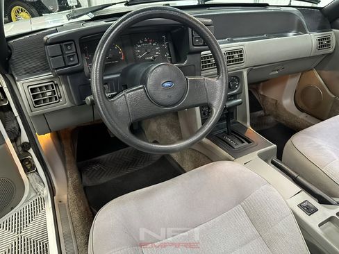 Used 1987 Ford Mustang LX image 34