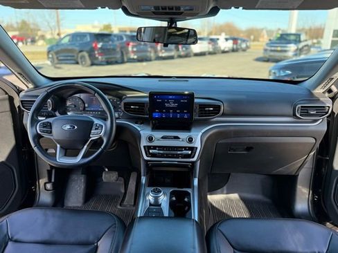 Certified 2020 Ford Explorer XLT w/ Equipment Group 202A image 2