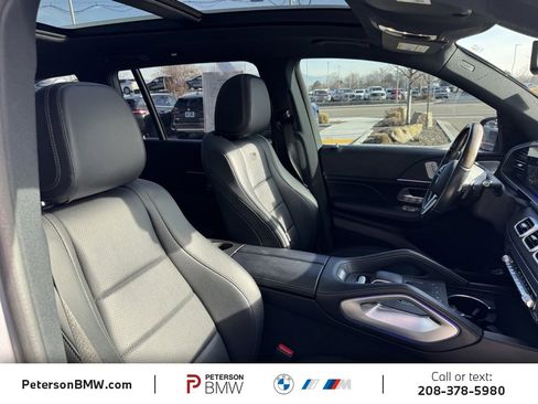 Used 2020 Mercedes-Benz GLS 450 4MATIC image 19