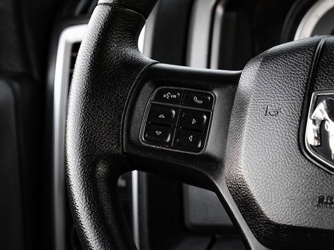 Used 2016 RAM 3500 SLT w/ Cold Weather Group image 17