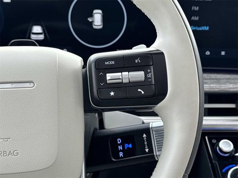 Used 2024 Hyundai Santa Fe Calligraphy image 10
