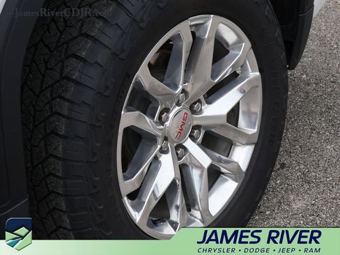 Used 2019 GMC Sierra 1500 SLT w/ SLT Premium Plus Package AWD/4WD image 38