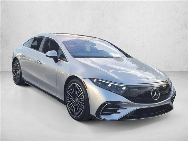 Certified 2024 Mercedes-Benz EQS 450+ 4MATIC Sedan image 3
