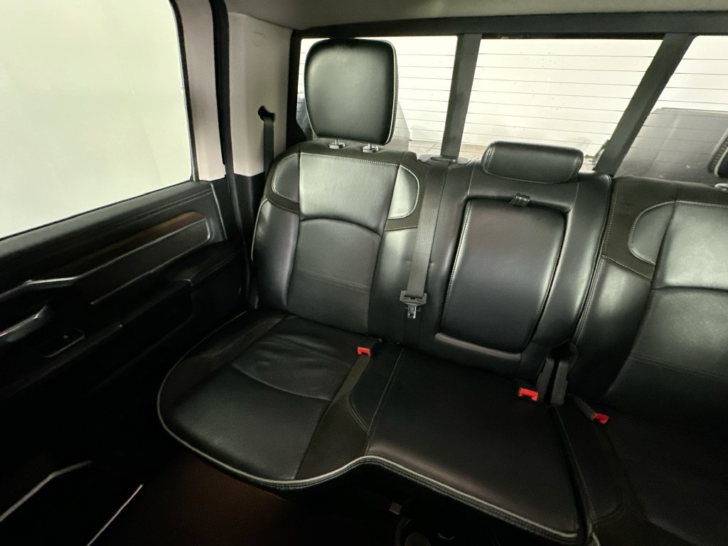 Used 2023 RAM 5500 Laramie AWD/4WD image 12