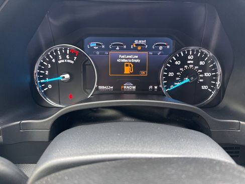 Used 2021 Ford Expedition XLT image 27