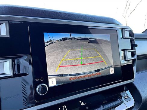 Used 2025 Toyota Tundra SR5 AWD/4WD image 29