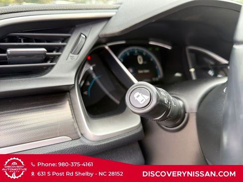 Used 2019 Honda Civic EX image 16